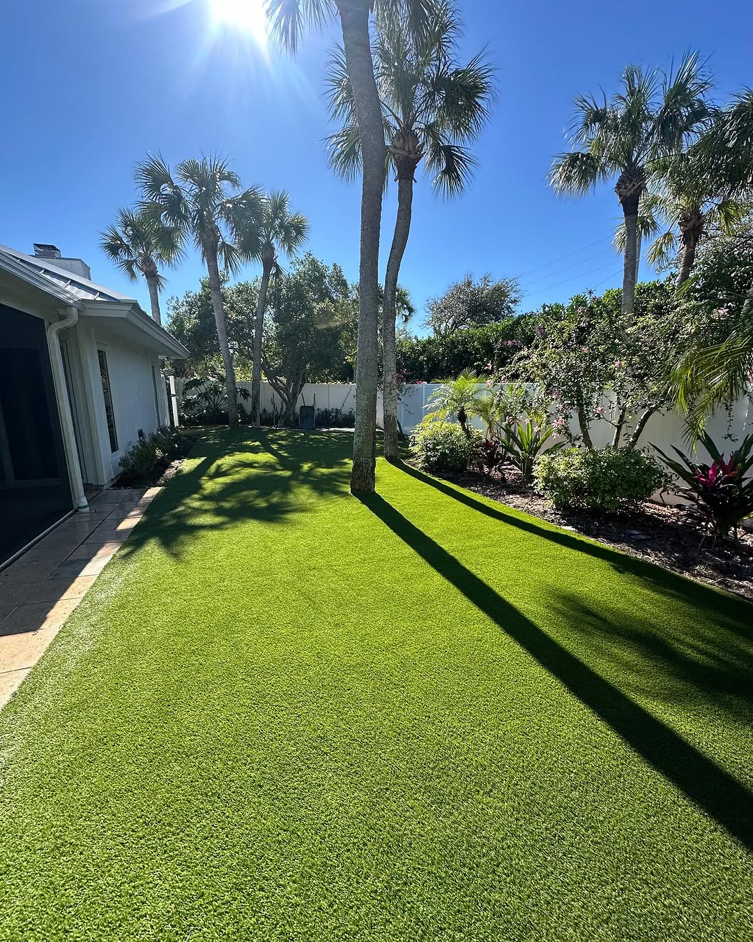 18 Cheap No Grass Backyard Ideas for a Stunning Outdoor Space – Image 7